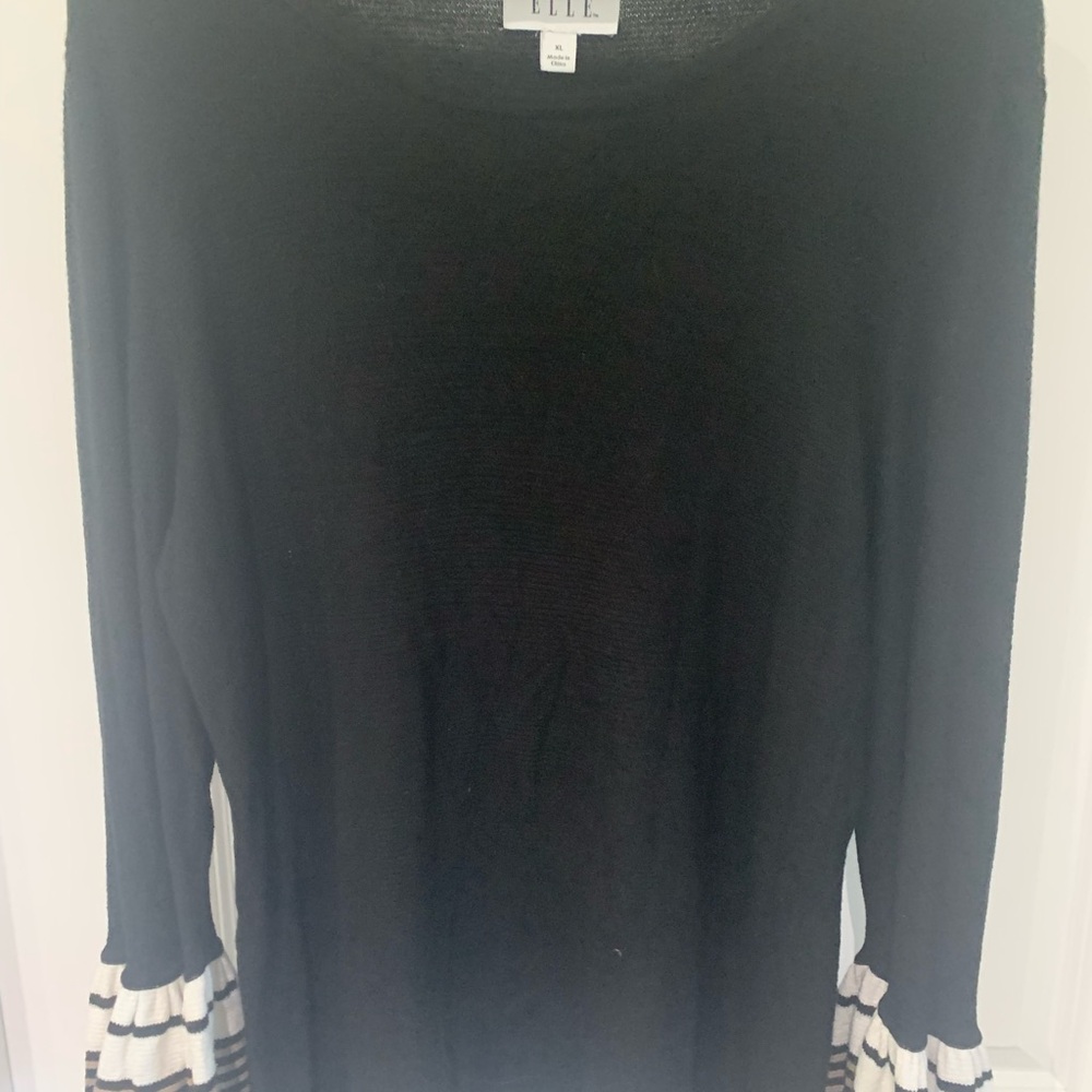 Elle Black Women's Top with Ruffle Sleeves A11